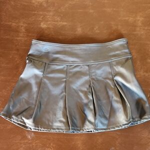 Celebrity Pink Metallic Gray Pleated Skater Skirt